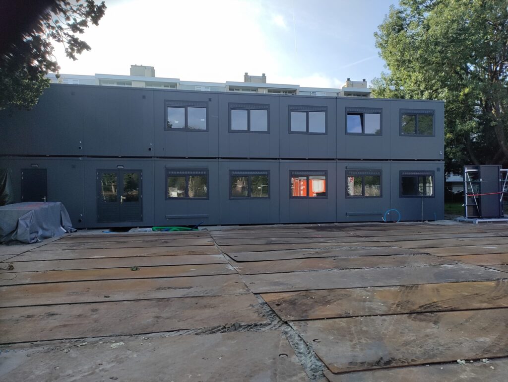 vooraanzicht school